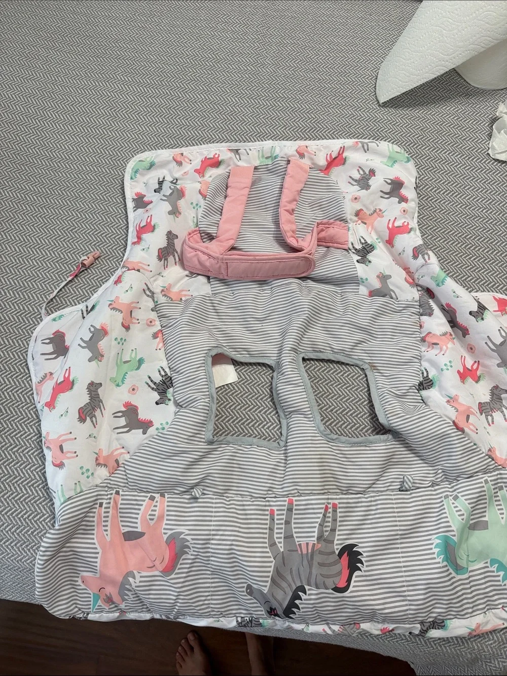 Pink Unicorn Print Kids Harness Seat Cover - Soft Pink & Gray